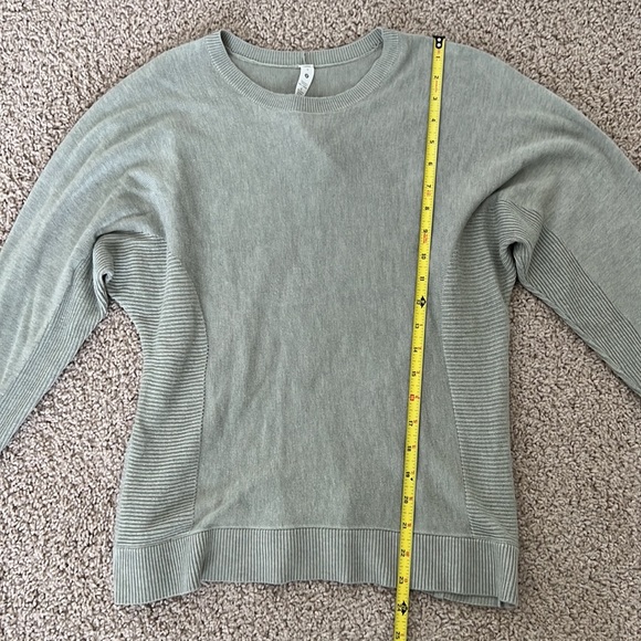 Lululemon Cashmere Blend Long Sleeve Sweater - 4 - Green - Picture 6 of 6